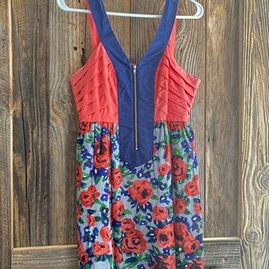 EUC sleeveless baby doll dress